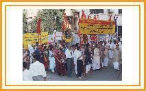 Thousands of residents of Vile Parle joined the the Chaitrapadwa Sphurtiyatra march