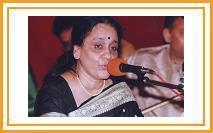 Smt. Uttara Kelkar presenting a bhajan